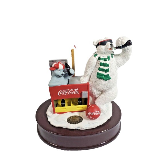 Vtg 1998 Coca-Cola "On the Road to Adventure" Polar Bear North Pole Music Box - Picture 4 of 8
